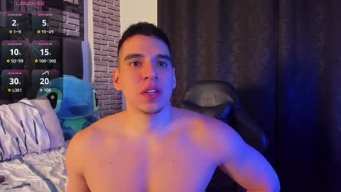 L E Y T O N online show from 8, 1, 2025