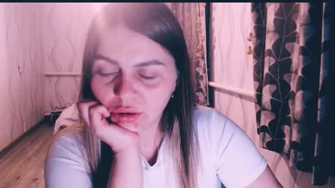 Snapshot of li_lit chatting on 3, 3, 2026 li_lit online show from 3, 3, 2026