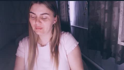 Snapshot of li_lit chatting on 15, 3, 2026 li_lit online show from 15, 3, 2026