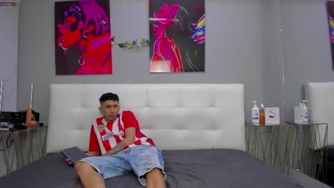 lia78couple online show from 25, 6, 2026