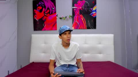 lia78couple online show from 1, 8, 2026