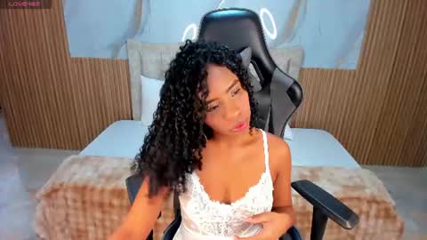lia_16_ online show from 28, 7, 2026