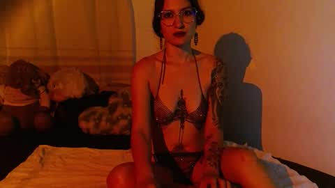 liliana online show from 11, 10, 2025