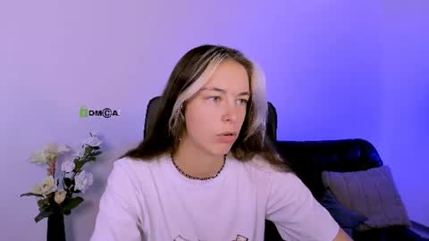 lia_dream_ online show from 12, 6, 2026