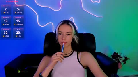 lia_dream_ online show from 15, 6, 2026