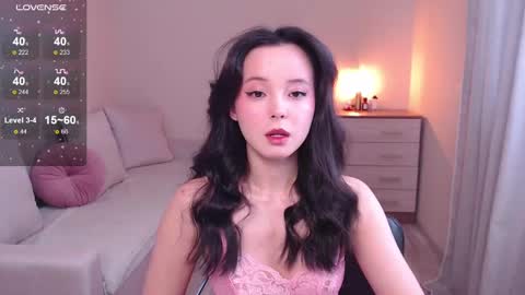 L I A online show from 14, 2, 2025