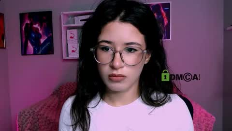 Snapshot of lia_make_love chatting on 14, 10, 2025 lia_make_love online show from 14, 10, 2025