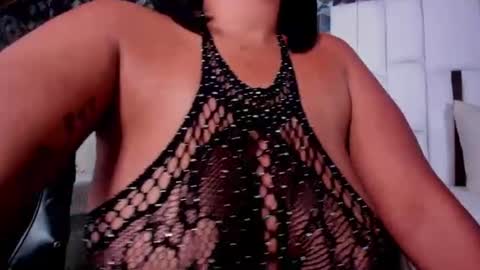 Snapshot of lia_mariana chatting on 8, 8, 2026 lia_mariana online show from 8, 8, 2026