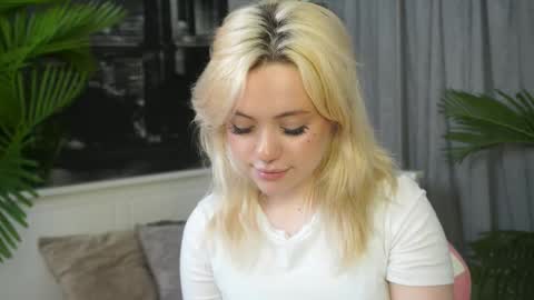 Cassie online show from 12, 3, 2026