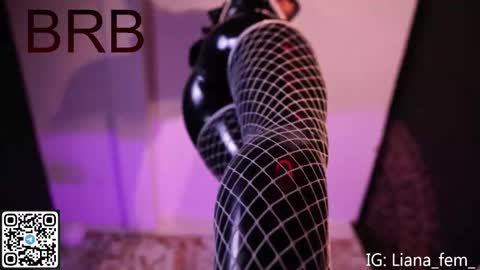 Snapshot of lia_owo chatting on 29, 10, 2025 Liana online show from 29, 10, 2025