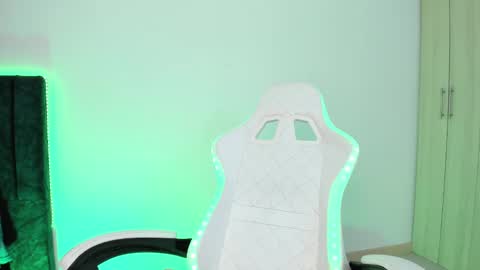 Little Queen Lia  online show from 1, 2, 2025