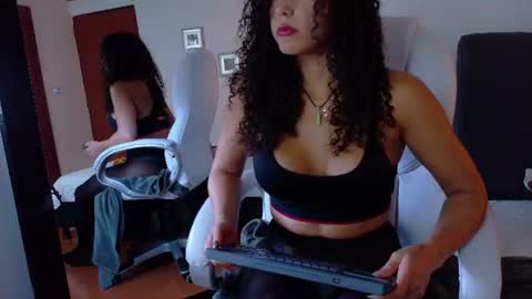Lia online show from 17, 7, 2026
