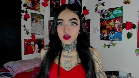 Snapshot of lia_volkov chatting on 22, 10, 2025   online show from 22, 10, 2025