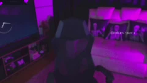 Snapshot of liaa_rodriguezz chatting on 1, 3, 2025 Liaa  online show from 1, 3, 2025