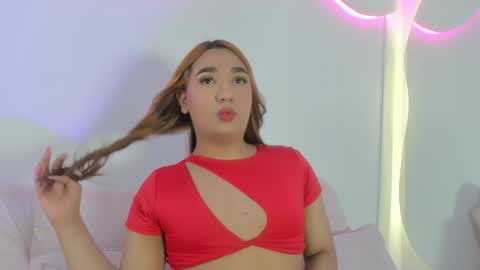 La  online show from 4, 5, 2026