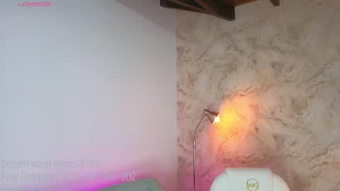 Lia Cox online show from 30, 11, 2025