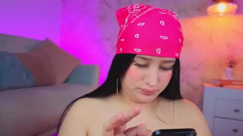 Lia Cox online show from 27, 7, 2026