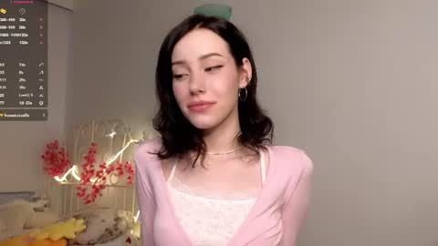 Lia  online show from 8, 7, 2026