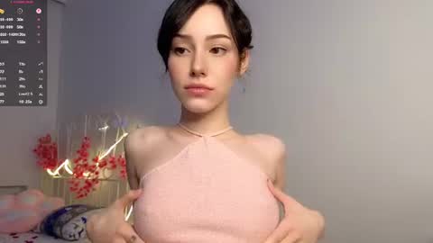 Lia  online show from 10, 7, 2026