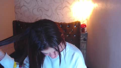  Lia  online show from 27, 2, 2025