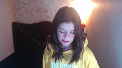  Lia  online show from 5, 3, 2025