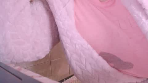 Snapshot of liahsofty chatting on 21, 1, 2025 miss Lia  colection for travel online show from 21, 1, 2025
