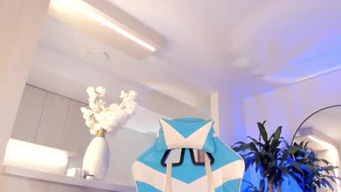 Liam online show from 6, 3, 2026