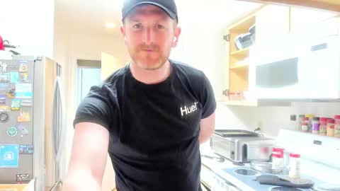 Snapshot of liam_1985 chatting on 26, 2, 2025 Liam online show from 26, 2, 2025