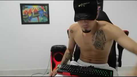 Snapshot of liam_andres12 chatting on 31, 10, 2025 Andres online show from 31, 10, 2025