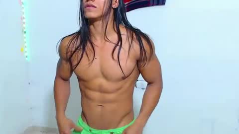 Snapshot of liam_domain chatting on 14, 2, 2025 LIAM online show from 14, 2, 2025