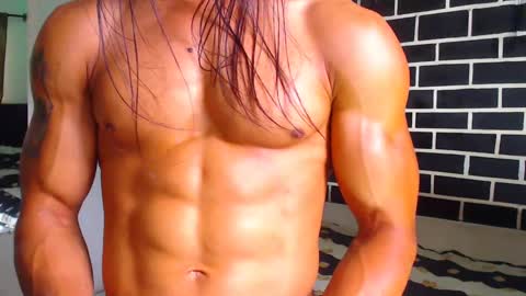 Snapshot of liam_domain chatting on 23, 10, 2025 LIAM online show from 23, 10, 2025