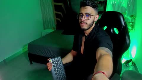 LIAM KLEIN online show from 6, 3, 2026