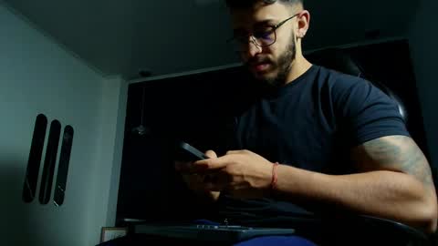 LIAM KLEIN online show from 29, 4, 2026