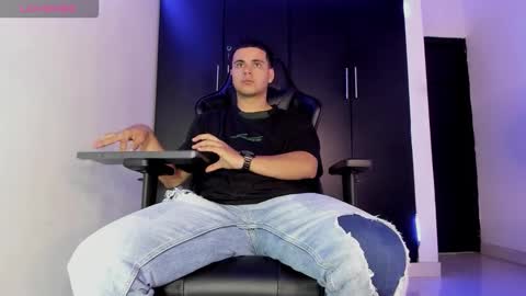 Snapshot of liam_mateo_ chatting on 23, 3, 2026 Liam online show from 23, 3, 2026