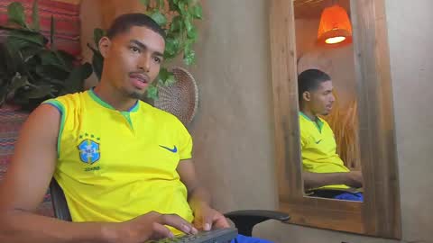 Snapshot of liambyrne chatting on 5, 3, 2025 Liam Byrne online show from 5, 3, 2025