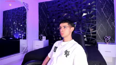 Liam online show from 22, 3, 2026