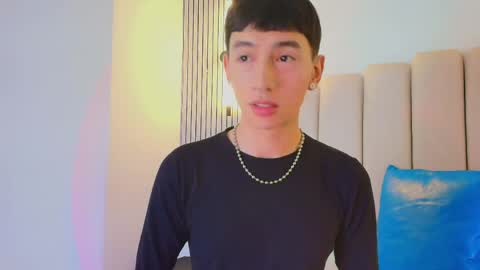 lian_cameron online show from 28, 4, 2026