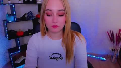 Snapshot of liana_bright chatting on 14, 12, 2024 Liana online show from 14, 12, 2024