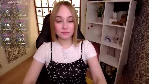 Snapshot of liana_bright chatting on 30, 1, 2025 Liana online show from 30, 1, 2025