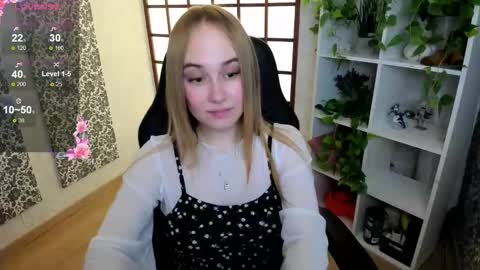 Snapshot of liana_bright chatting on 6, 2, 2025 Liana online show from 6, 2, 2025