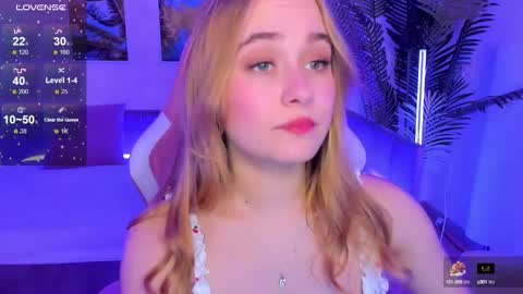 Snapshot of liana_bright chatting on 10, 2, 2025 Liana online show from 10, 2, 2025