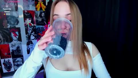 Snapshot of liana_bright chatting on 14, 3, 2026 Liana online show from 14, 3, 2026