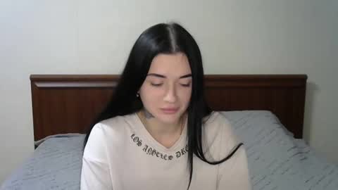 liana_diva online show from 8, 12, 2024