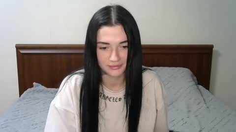 liana_diva online show from 8, 12, 2024