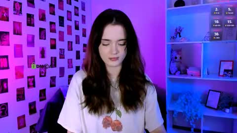 Little Liana  online show from 27, 6, 2026