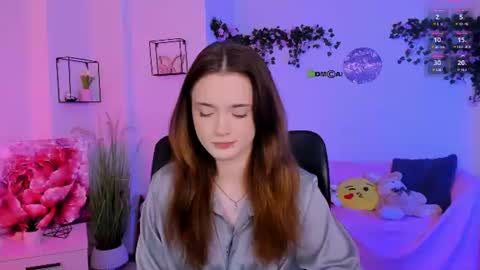 Little Liana  online show from 30, 6, 2026