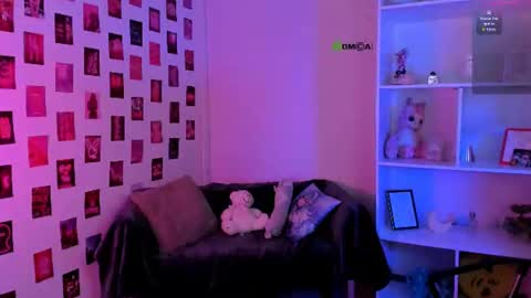 Little Liana  online show from 26, 7, 2026