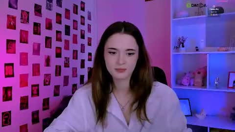 Little Liana  online show from 27, 7, 2026