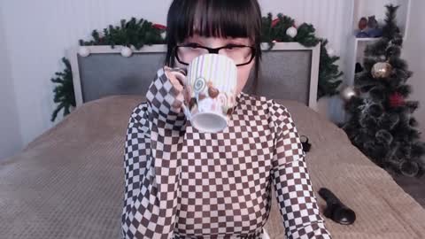 Liana online show from 10, 1, 2025