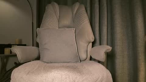 lianewhite online show from 17, 2, 2026